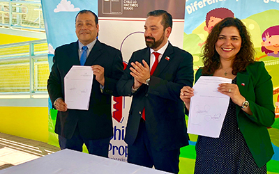 En ambos casos, Bienes Nacionales resolvió otorgar la renovación de la concesión de uso gratuito a favor de la Junji Atacama por un plazo de cinco años renovable.