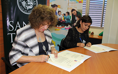 El convenio, permitirá a los estudiantes del IP-CFT Santo Tomás efectuar sus prácticas educacionales, laborales y profesionales en la Dirección Regional y/o en los jardines infantiles de la JUNJI.