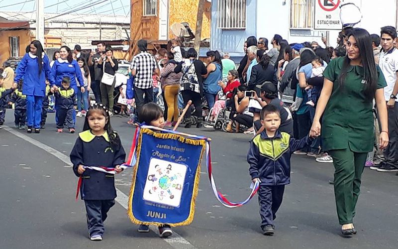 Jardines infantiles de la JUNJI Tarapacá participan en desfile de las Glorias Navales